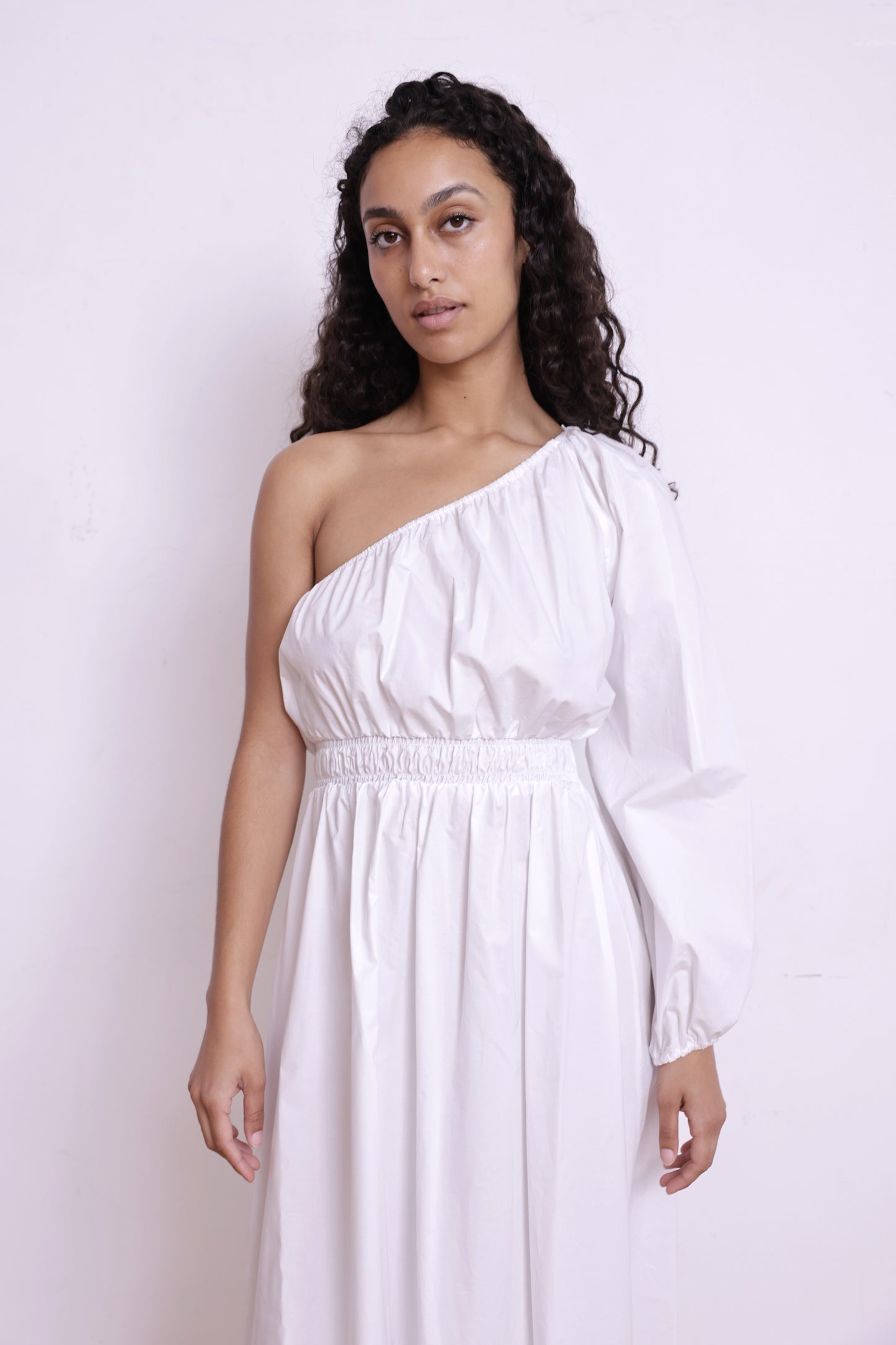Robe INDIA blanche