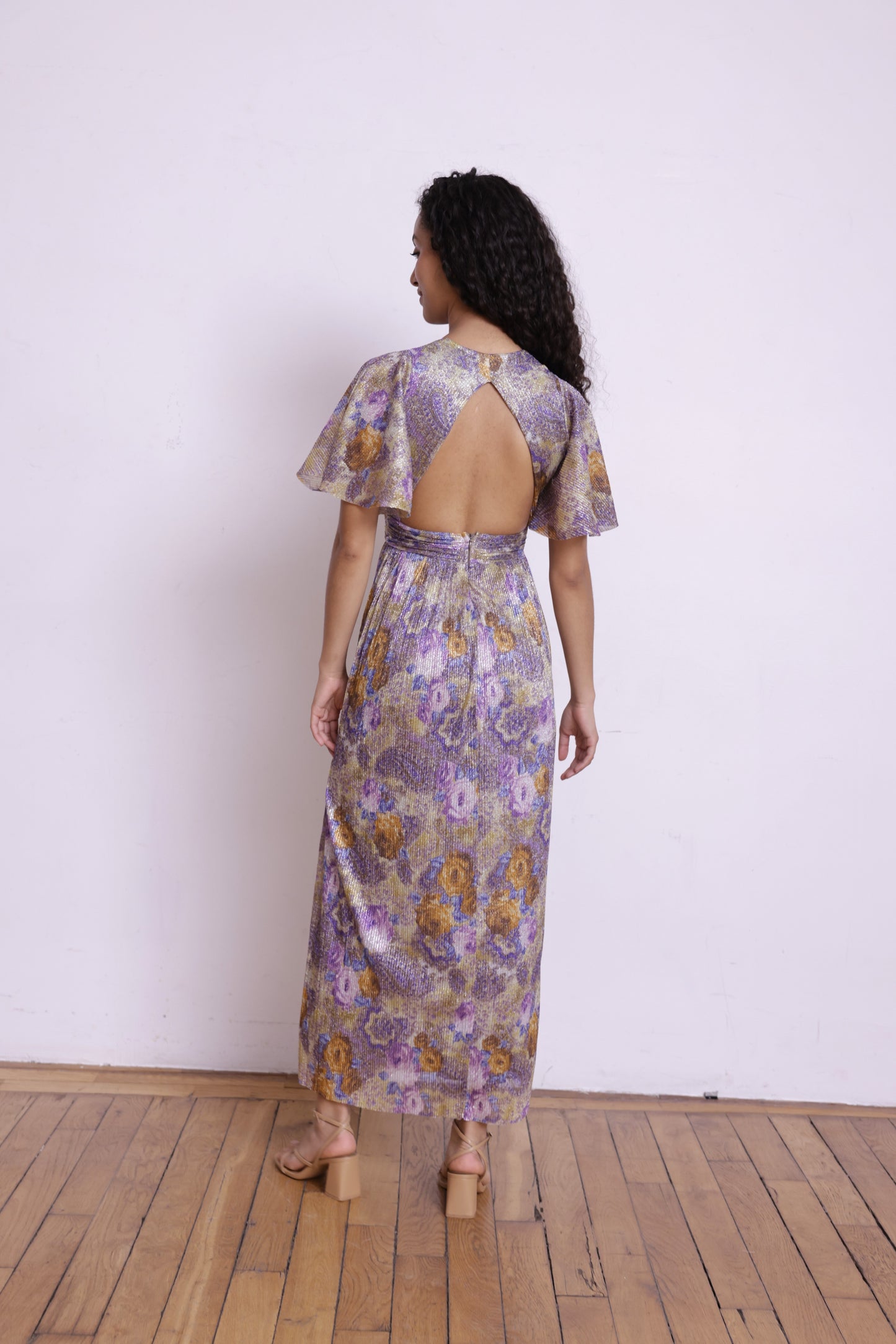 Robe GLORIA brillante pérou
